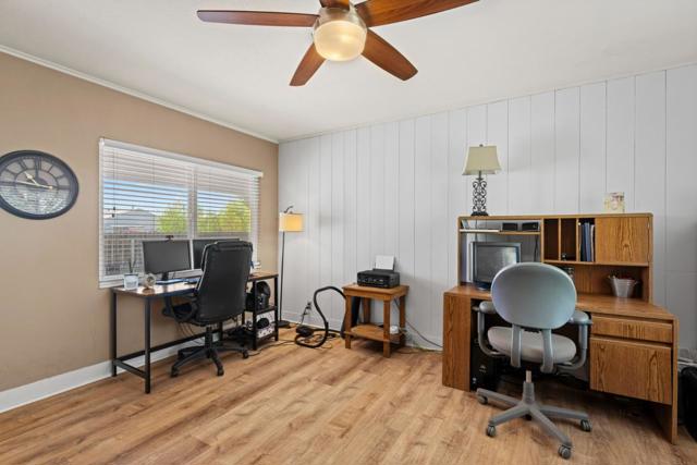 4211 Bolsa Road, Hollister CA: https://media.crmls.org/mediaz/3ac15d96-e860-4e2d-95c8-733dc5d4840e.jpg