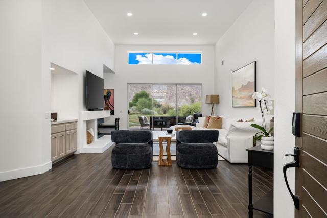 56765 Merion, La Quinta CA: https://media.crmls.org/mediaz/3ac309a5-d0ae-438b-9950-5c6c7984c2cc.jpg