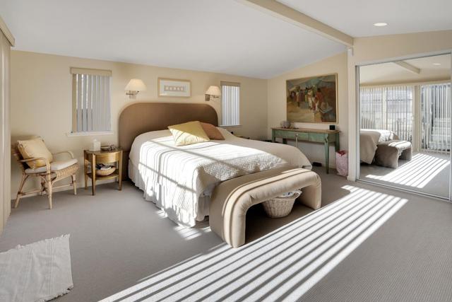 545 Beach Drive, Aptos CA: https://media.crmls.org/mediaz/3ac38f70-23dc-4f84-82b8-0d55530867b3.jpg