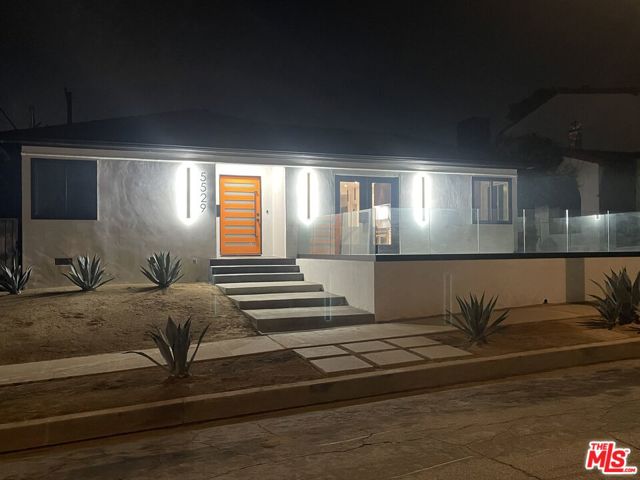 Image 2 for 5529 Bradna Dr, Los Angeles, CA 90043