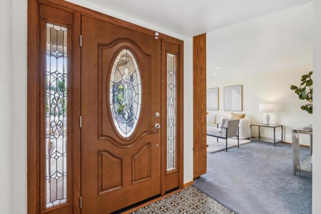 858 Chrysopolis Drive, Foster City CA: https://media.crmls.org/mediaz/3ac4a44e-2ed0-4283-9fe2-ab35a28a268c.jpg