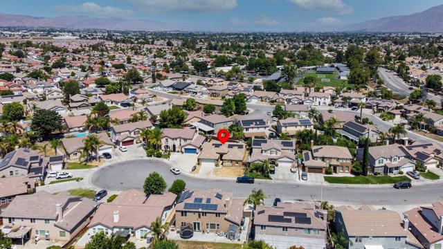 1854 Jasmine Ct, San Jacinto CA: https://media.crmls.org/mediaz/3ac5144b-5c73-4606-8815-a0ad3ecc9ef4.jpg