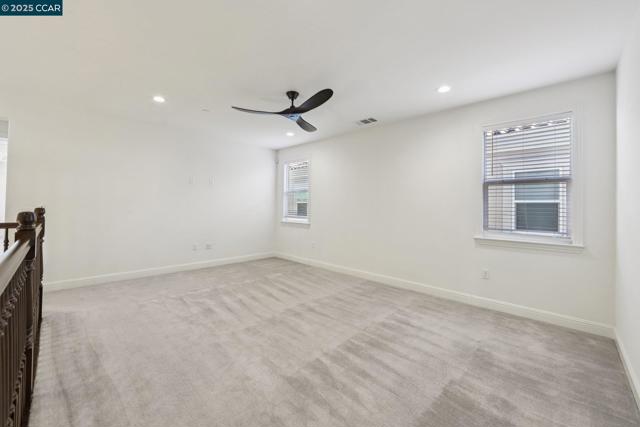 2909 Tulare Hills Dr, Dublin CA: https://media.crmls.org/mediaz/3ac7defd-b9c7-4fe7-91ea-ed50d2cf2c66.jpg