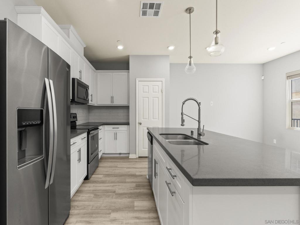 350 Fitzpatrick Road - photo 6