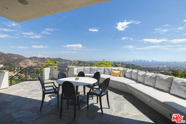 3 Bed Home for Sale in Los Angeles, California