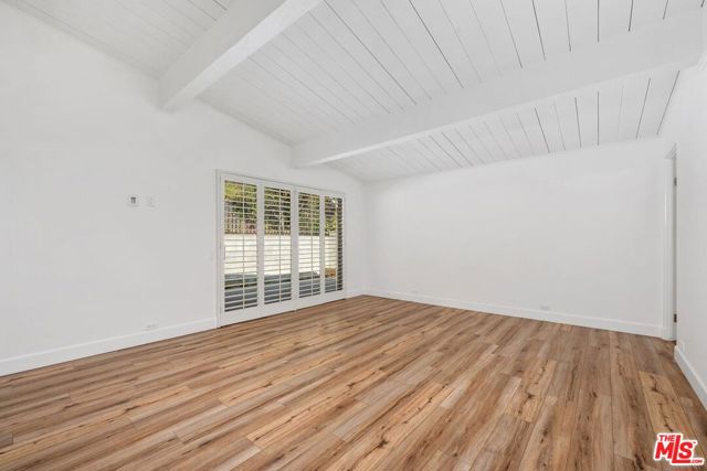 1224 El Hito Circle, Pacific Palisades CA: https://media.crmls.org/mediaz/3ac864eb-43a4-4906-ad24-4f1e2717ac62.jpg