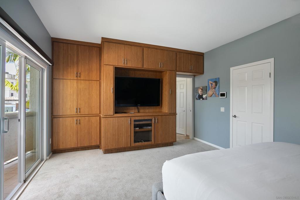 3701 Riviera Dr - photo 18
