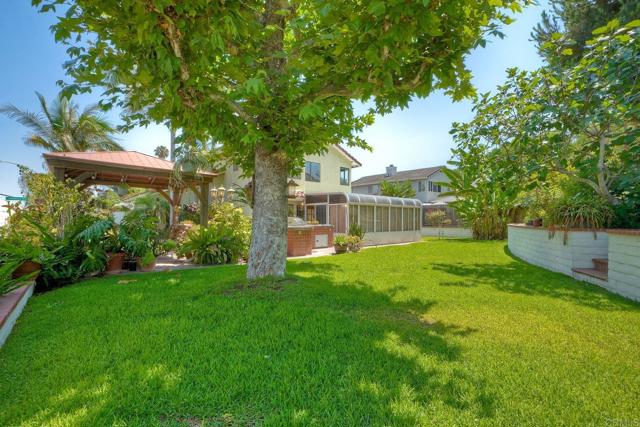 904 Robinwood Drive, Oceanside CA: https://media.crmls.org/mediaz/3ac98b36-ced3-42b6-937c-780b42bc49b3.jpg