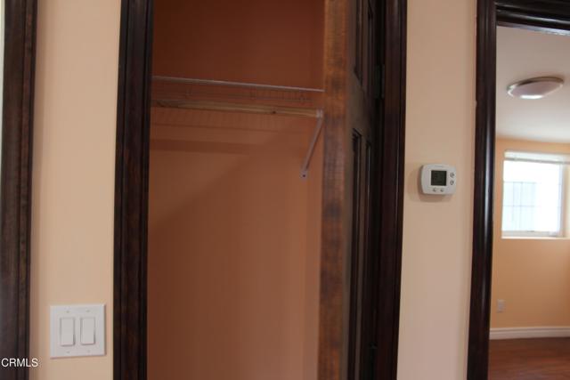 1726 1/2 Chevy Chase E Drive, Glendale CA: https://media.crmls.org/mediaz/3aca1ff8-2c29-4f1e-803a-46aee9465c7f.jpg