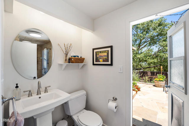 Detail Gallery Image 31 of 59 For 607 N Mill St, Santa Paula,  CA 93060 - 4 Beds | 4 Baths