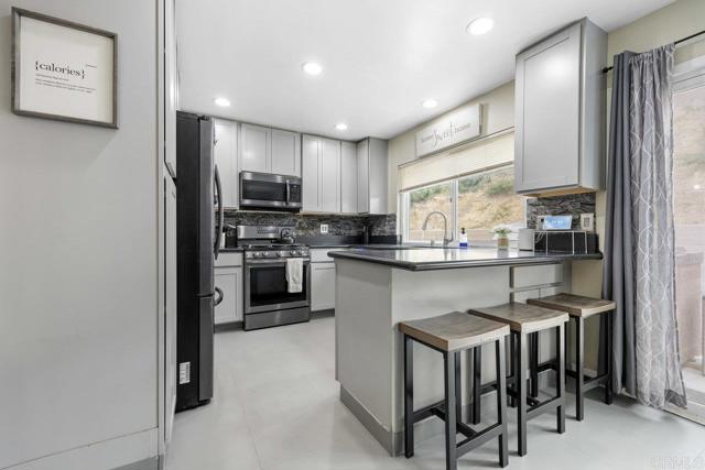 8115 Cacus, Spring Valley CA: https://media.crmls.org/mediaz/3aca4745-28f1-4010-9738-27c57d509595.jpg