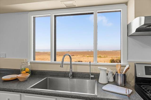 1263 Reservoir Road, Pescadero CA: https://media.crmls.org/mediaz/3aca5757-0220-4433-b8d2-dc4bd9069b54.jpg