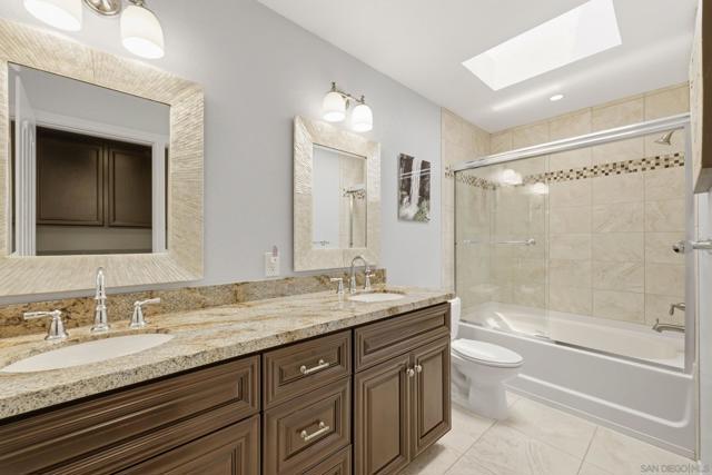 Image 34 of 51 For 11767 Scripps Cape Vista Point