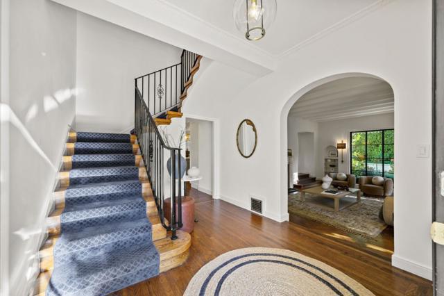 670 Edgewood Road, San Mateo CA: https://media.crmls.org/mediaz/3acb1a95-f480-4b27-ab06-3b53b750b0f4.jpg