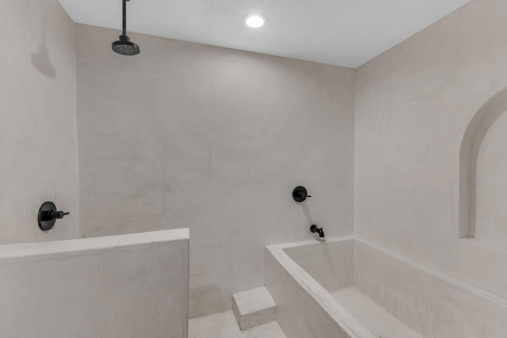 MLS #219138688DA image #8