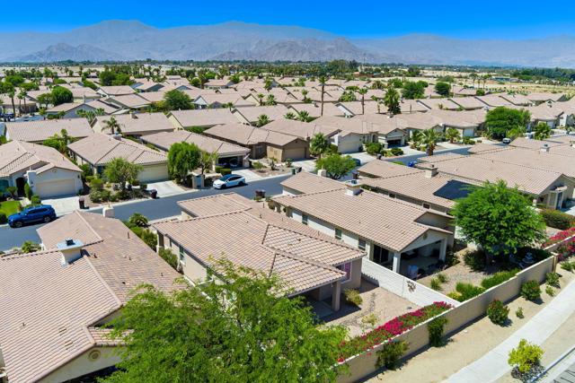80208 Avd Linda Vista, Indio CA: https://media.crmls.org/mediaz/3acb3e21-0654-4052-85df-59d0bf4e9b02.jpg