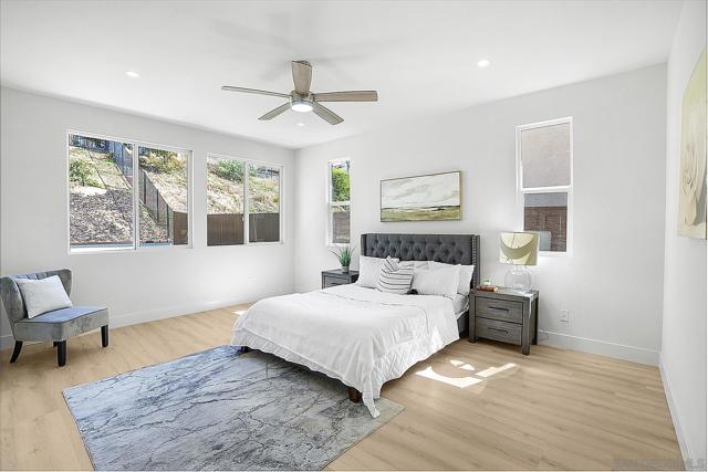 1120 Parkview Dr, Oceanside CA: https://media.crmls.org/mediaz/3acc7722-0bc7-4acd-8928-46f862657bdf.jpg