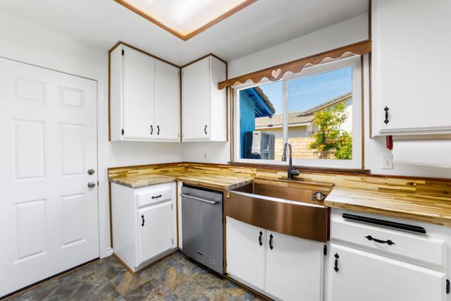 1548 Teton St Street, San Bernardino CA: https://media.crmls.org/mediaz/3acdc307-1841-43f9-80d3-f2a5e35d5451.jpg