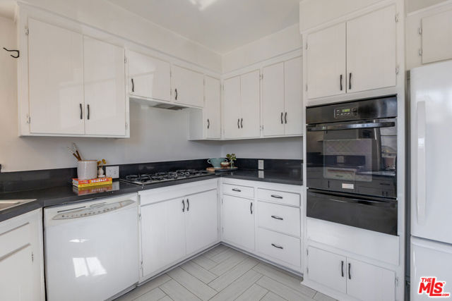 4507 Finley Avenue, 1 photo 17