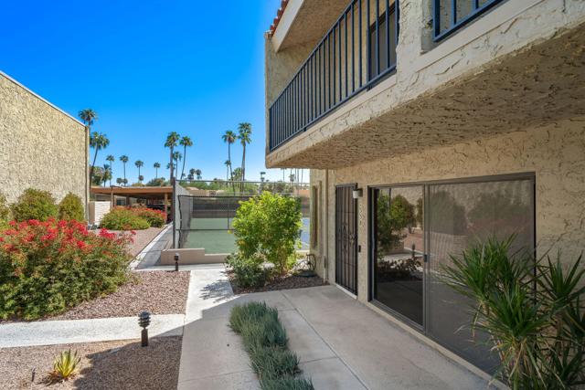 2338 Los Patos Drive, Palm Springs, CA 92264