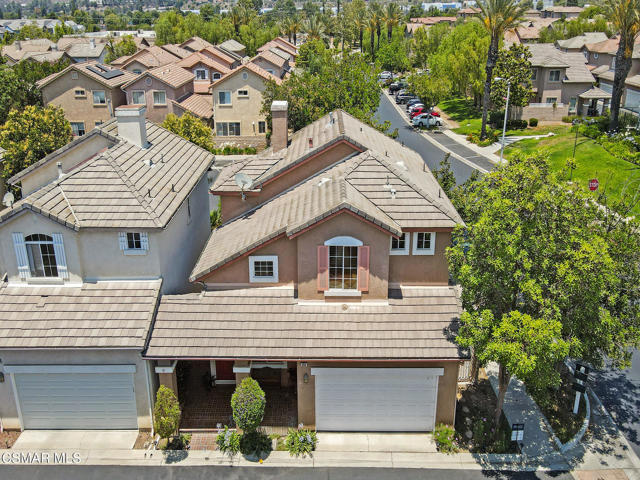 293 Springmist Lane, Simi Valley CA: https://media.crmls.org/mediaz/3ad240a4-2340-4467-8115-8f5f968de8aa.jpg