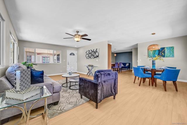 1401 El Norte Pkwy, San Marcos CA: https://media.crmls.org/mediaz/3ad334bc-18bd-4981-9f98-e05e80098d1a.jpg