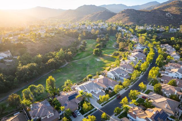 2385 Old Ranch Road, Escondido CA: https://media.crmls.org/mediaz/3ad3711d-49d5-4956-bb35-ac81ddf08691.jpg