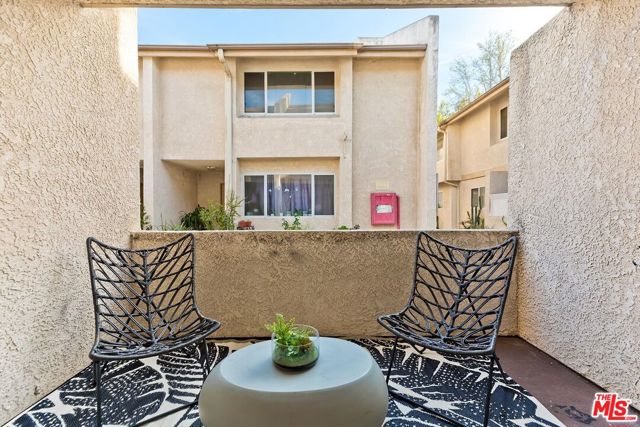 7651 Reseda Boulevard, 3T photo 6