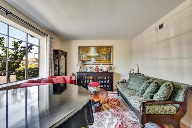 792 Marlin Avenue, Foster City CA: https://media.crmls.org/mediaz/3ad3821e-d5bc-4c3f-b3d4-3d9c6aef1849.jpg