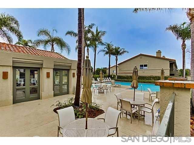 7565 Charmant Dr, San Diego CA: https://media.crmls.org/mediaz/3ad39312-f99a-4023-87e9-121837934d42.jpg