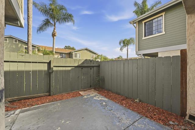 1225 N Broadway, Escondido CA: https://media.crmls.org/mediaz/3ad6a43a-4cd0-4021-827d-52f40701e2e6.jpg