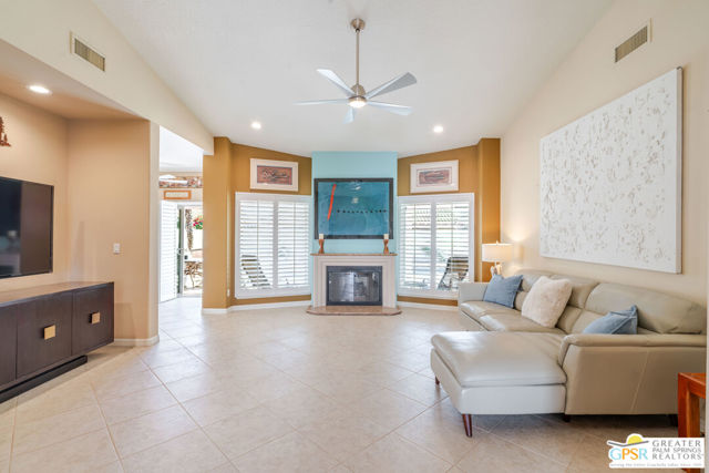 Image 1 of 52 For 77553 Carinda Court