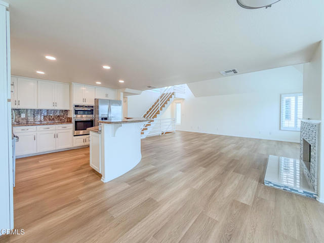 Detail Gallery Image 7 of 51 For 3525 Sunset Ln, Oxnard,  CA 93035 - 4 Beds | 3 Baths