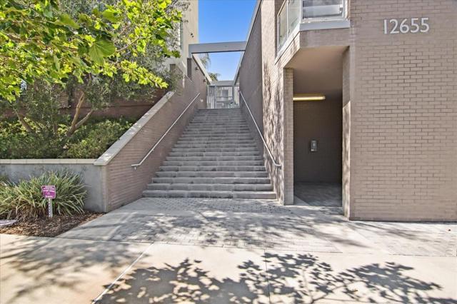 12655 Bluff Creek Drive,  CA: https://media.crmls.org/mediaz/3ad73035-fe68-496c-b15f-b1ae642576d0.jpg