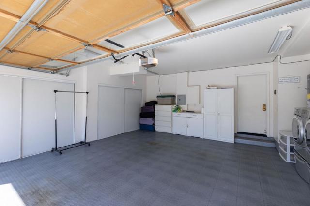 356 Meadowhaven Way, Milpitas CA: https://media.crmls.org/mediaz/3ad74a61-8f88-46a5-a168-cc2ac416ad56.jpg