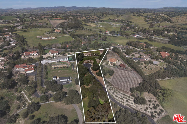 821 Fredensborg Canyon Road, Solvang CA: https://media.crmls.org/mediaz/3ad7687b-15df-4042-bb51-cc81c01a44b7.jpg