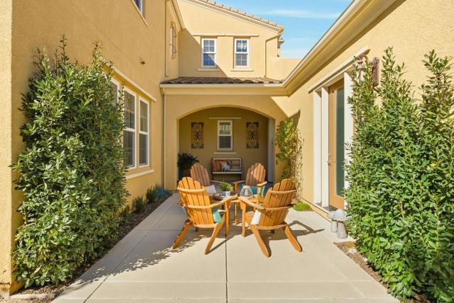 18253 Solano Place, Morgan Hill CA: https://media.crmls.org/mediaz/3ad7bba2-97ec-4084-989a-bb7324d98678.jpg