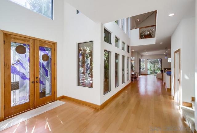 3566 Albatross St, San Diego CA: https://media.crmls.org/mediaz/3ad93eab-f588-474e-9a3e-19cbff19e61f.jpg