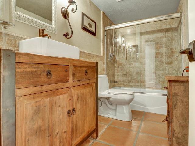 2001 E Camino Parocela, Palm Springs CA: https://media.crmls.org/mediaz/3ad9789f-7c82-45d5-a507-5e8da8c70999.jpg