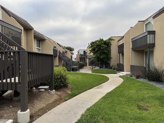 6333 Mount Ada Road, San Diego CA: https://media.crmls.org/mediaz/3ad9be27-8279-4f4f-8732-c644c350d535.jpg