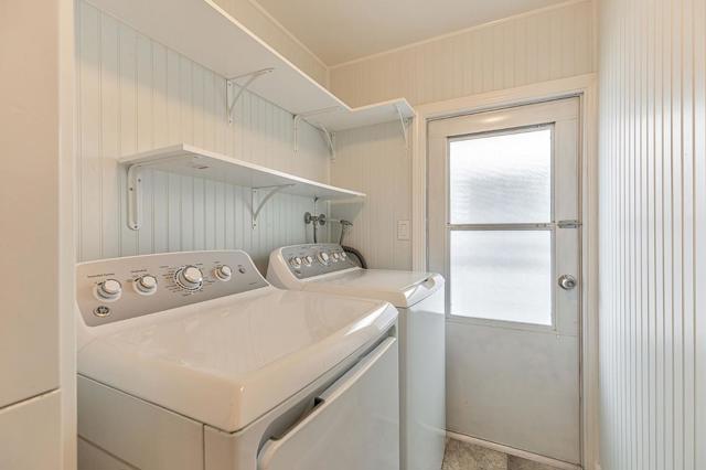 1146 Birch ave, Seaside CA: https://media.crmls.org/mediaz/3ada0537-bf1a-4565-98be-47c6917ec000.jpg