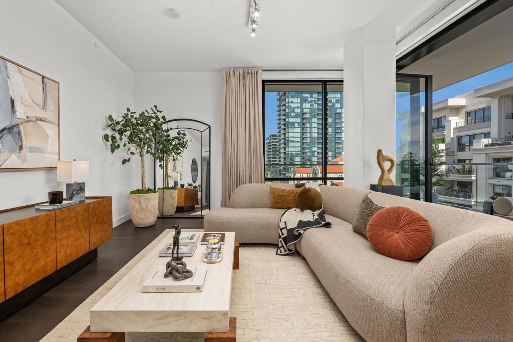 2604 5th Ave - photo 5