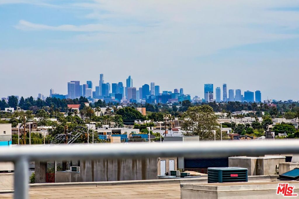 964 Hancock Avenue #302