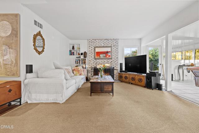 Detail Gallery Image 5 of 34 For 17350 Osborne St, –,  CA 91325 - 3 Beds | 2 Baths