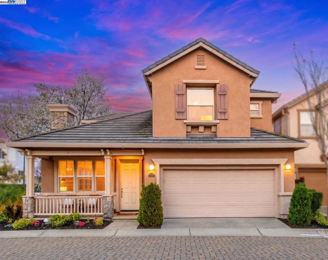 3989 Strafford Ct, Dublin CA: https://media.crmls.org/mediaz/3add5412-ea94-491d-ae38-4bc54735ca53.jpg