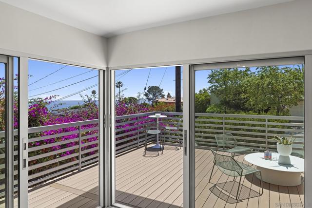 5851 Box Canyon, La Jolla CA: https://media.crmls.org/mediaz/3add87a0-b2ee-46f6-b533-e6173915607e.jpg