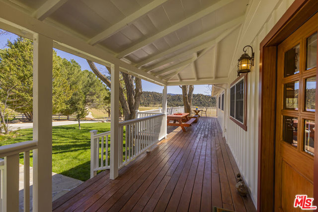 29433 Highway 33 Highway, Maricopa CA: https://media.crmls.org/mediaz/3ade59d4-cff6-4e89-9931-f34eb3c488c9.jpg