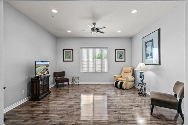 85115 Stazzano Place, Indio CA: https://media.crmls.org/mediaz/3adf0204-0455-4d59-979e-224972f52421.jpg