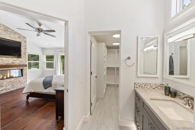 1458 Clark Court, Vista CA: https://media.crmls.org/mediaz/3adf8cb8-a71d-454c-ba63-b52462ee0fc3.jpg