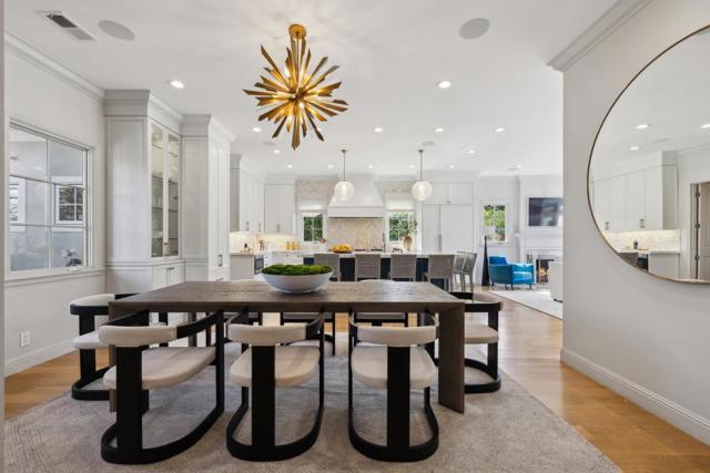 748 Jacaranda Circle, Hillsborough CA: https://media.crmls.org/mediaz/3ae1e981-900d-4840-b89a-db2476e17b91.jpg